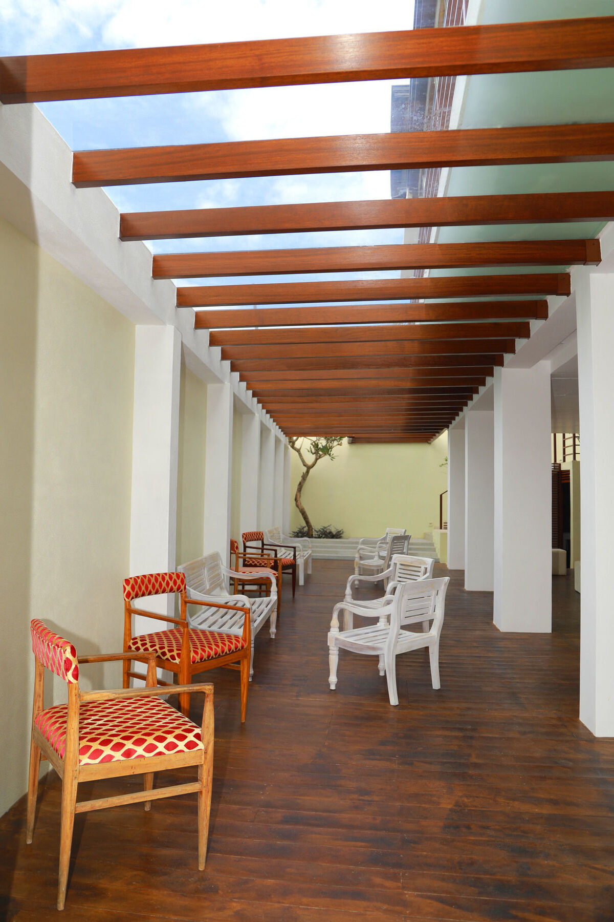 Hotel Cloud 9 Negombo Exterior photo